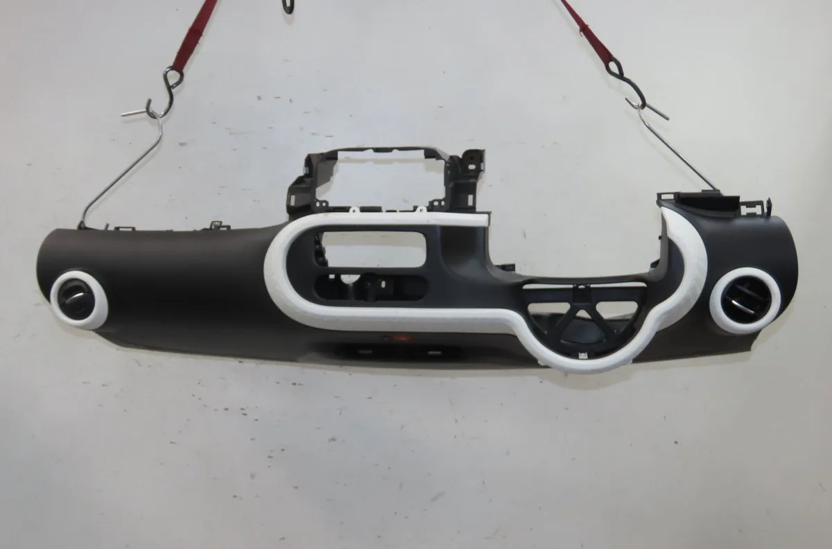 Planche de bord Renault TWINGO III (BCM_, BCA_) Z.e: (bca1) (2020) occasion