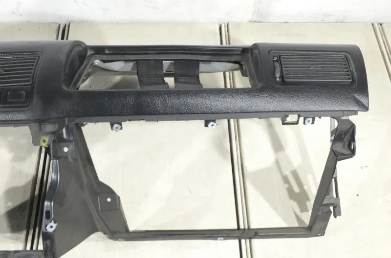 Planche de bord VOLKSWAGEN GOLF 4 occasion