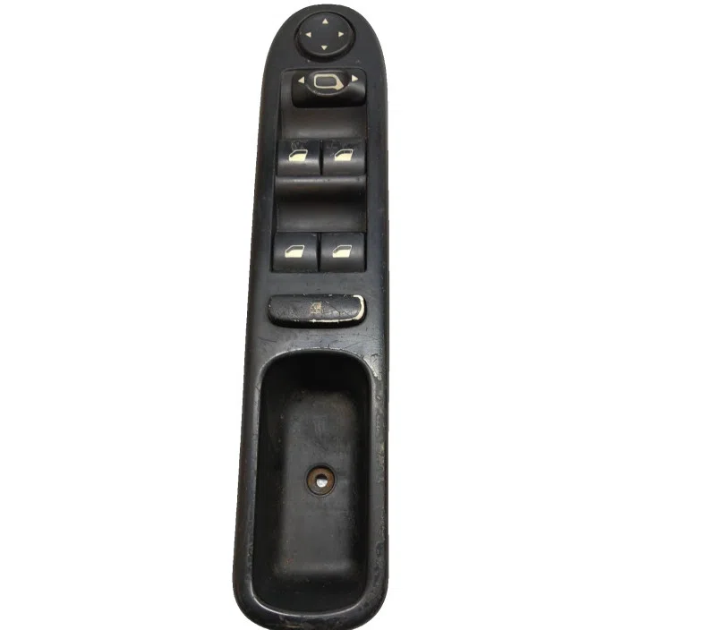 PLATINE COMMANDE LEVE-GLACE PEUGEOT 307 00006554E9