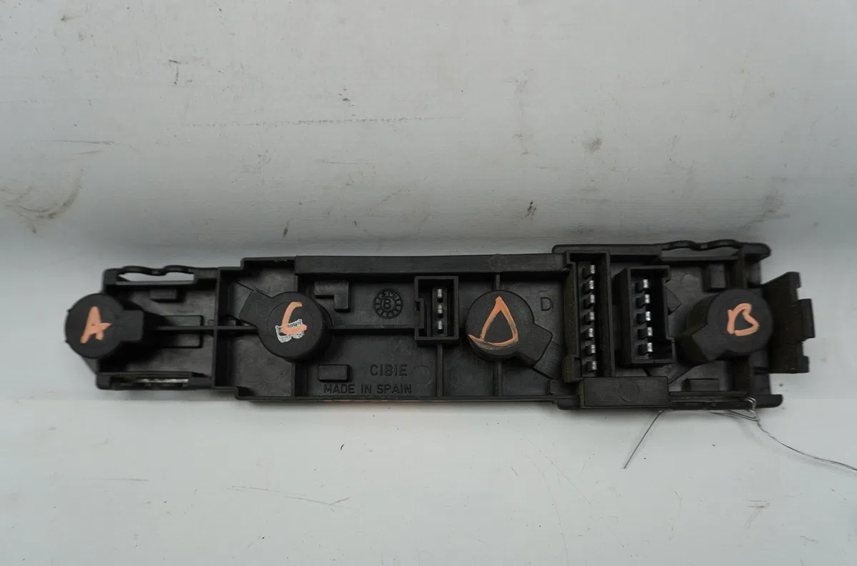 Platine feu ard Citroen AX (ZA-_) 11 (1986-1994) occasion