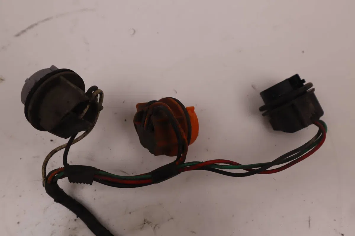 Platine feu ard Opel AGILA (A) (H00) 1.2 16v (f68) (2000-2007) occasion