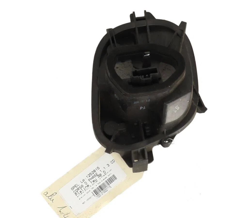 Platine feu ard Opel CORSA D (S07) 1.3 cdti (l08, l68) (2006-2014) 5 portes occasion