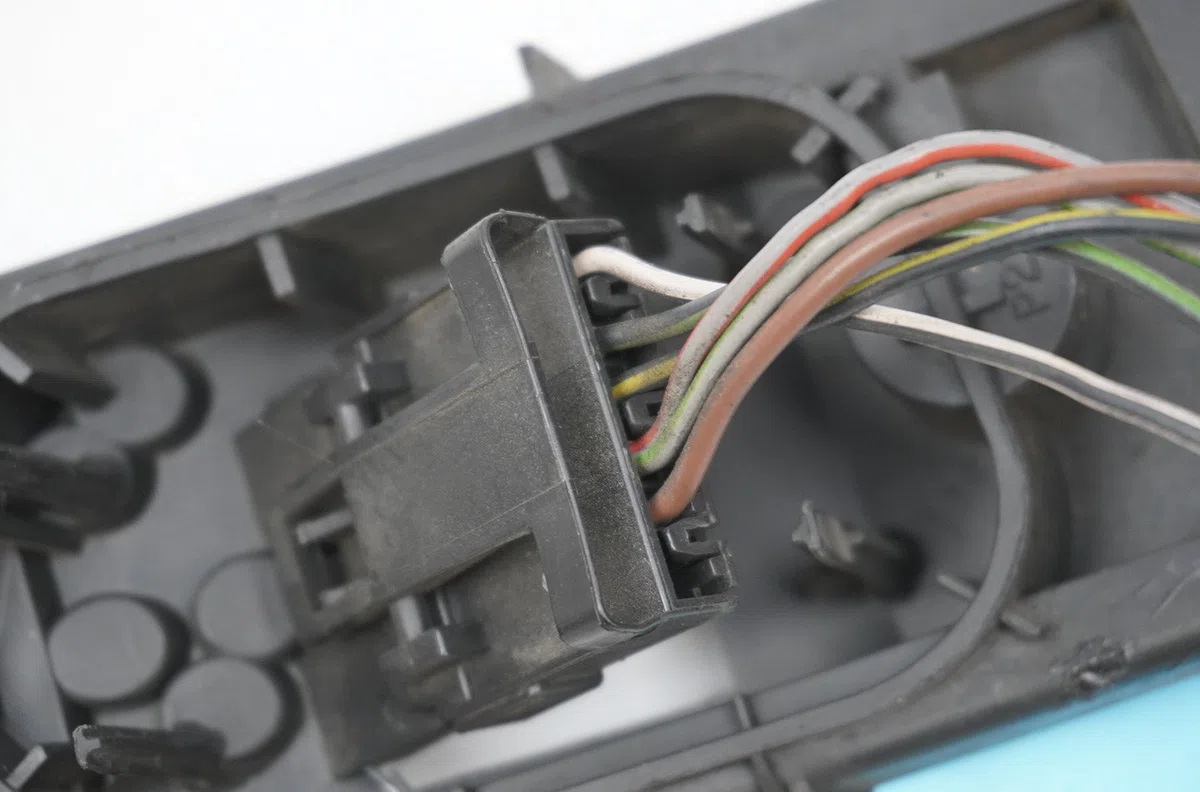 Platine feu ard Opel MERIVA A Monospace (X03) 1.7 cdti (e75) (2003-2010) occasion