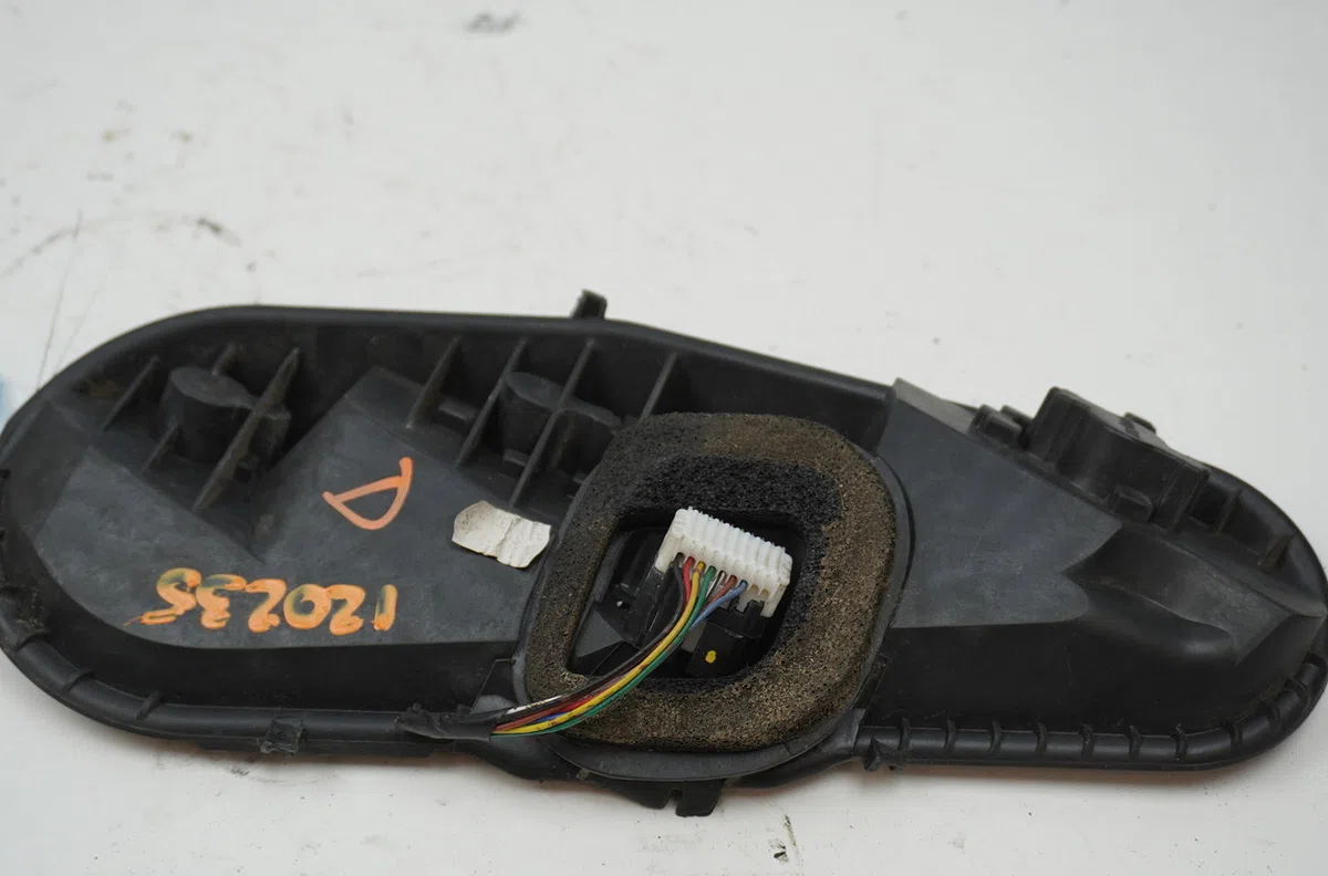 Platine feu ard Peugeot 107 (PM_, PN_) 1.0 (2005-2014) 3 portes occasion