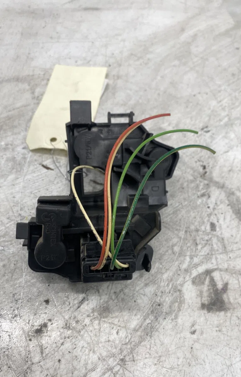 Platine feu ard Peugeot 206 3-5 portes (2A-C) 1.4 i (1998-2012) 3 portes occasion