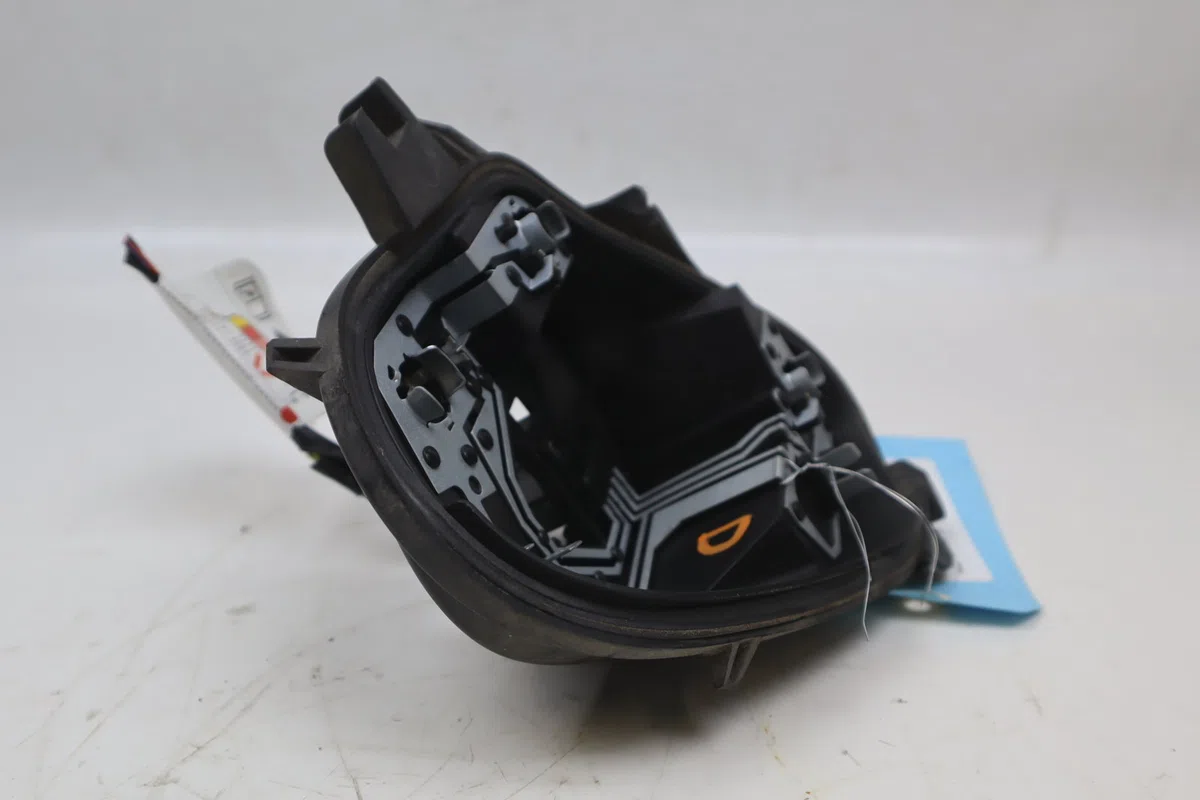 Platine feu ard Peugeot 208 I (CA_, CC_) 1.4 hdi (2012) 3 portes occasion