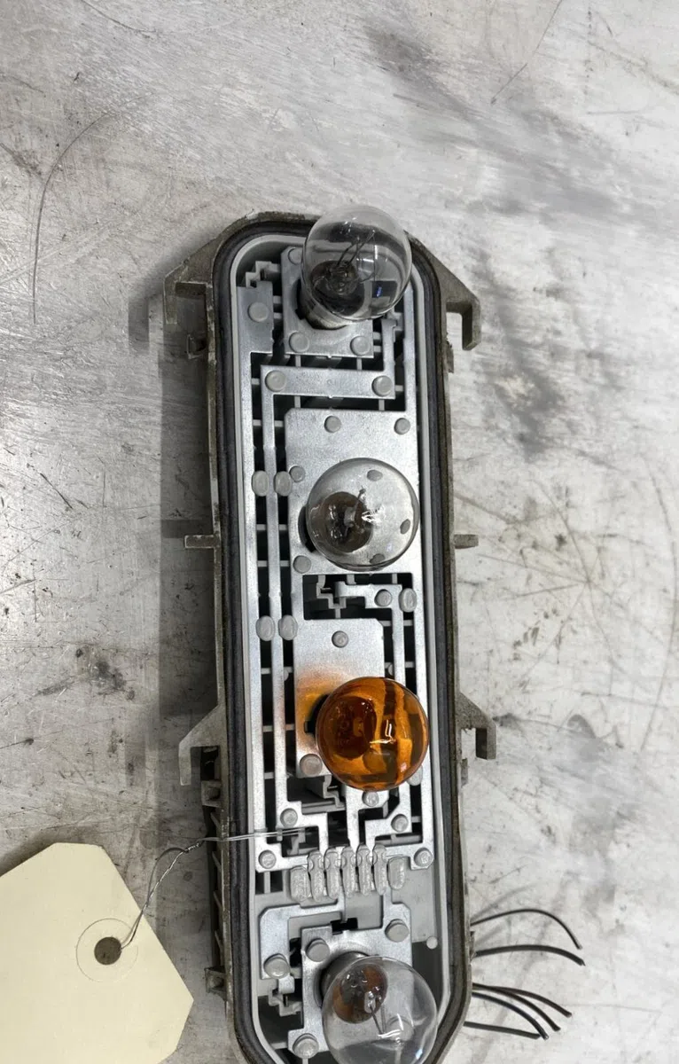 Platine feu ard RENAULT CLIO 2 CAMPUS PHASE 1 occasion