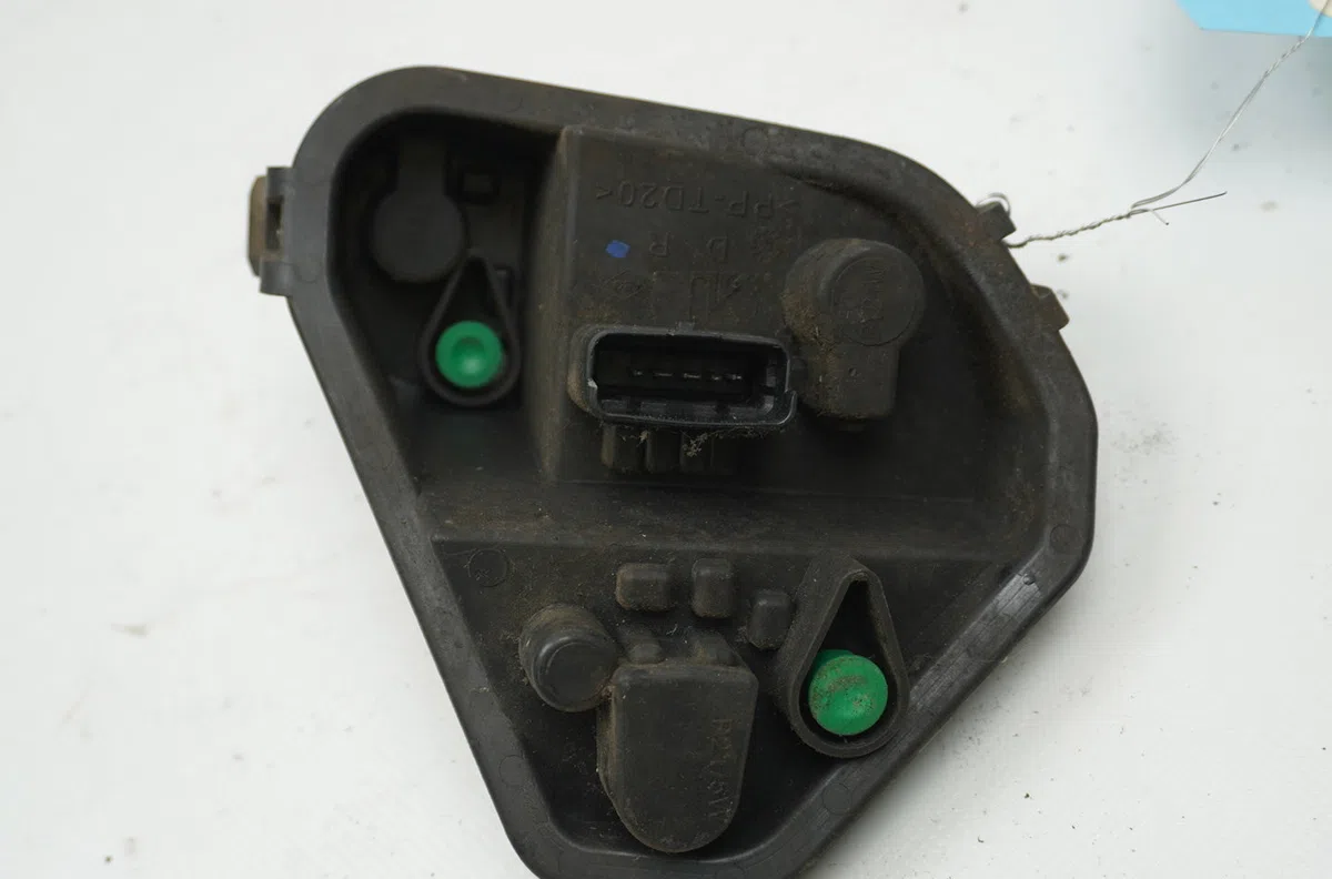 Platine feu ard Renault CLIO III Grandtour (KR0-1_) 1.2 16v (kr0p) (2007-2012) occasion