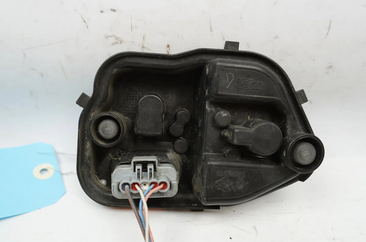 Platine feu ard Renault MEGANE III 3-5 portes (BZ0-1_, B3_) 1.5 dci (bz09, bz0d, bz1w, bz29, bz14) (2009) 5 portes occas