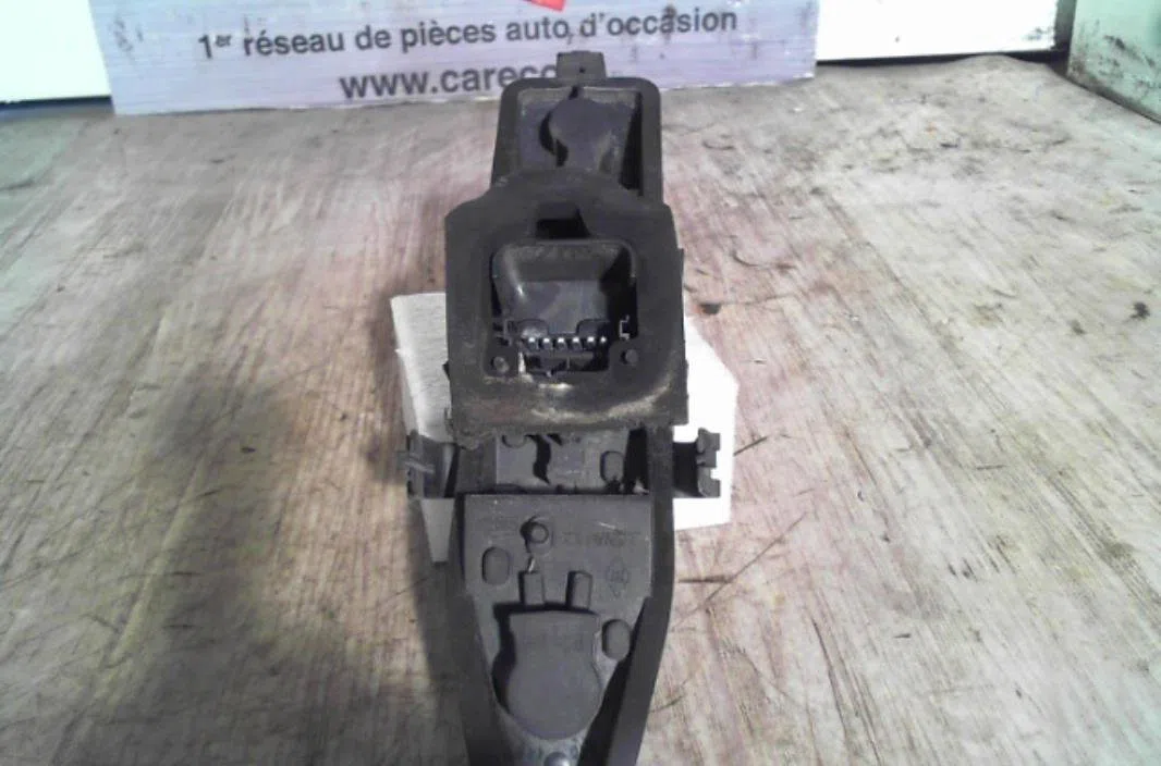 Platine feu ard Renault SCÉNIC II (JM0-1_) 1.5 dci (jm0f) (2003-2006) 5 portes occasion
