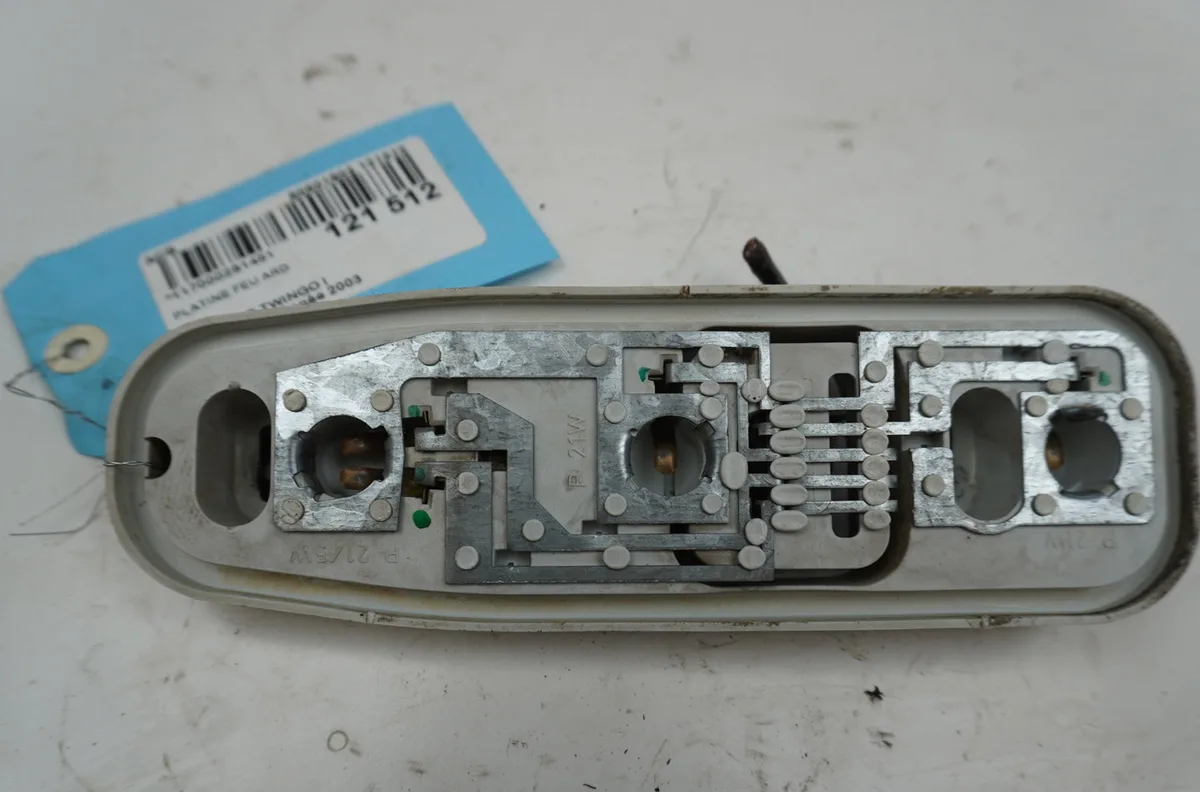 Platine feu ard Renault TWINGO I (C06_) 1.2 16v (c06c, c06d, c06k) (2001-2007) 3 portes occasion