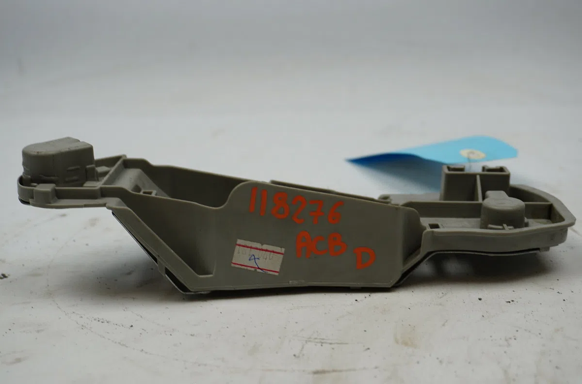 Platine feu ard Toyota COROLLA Verso (ZER_, ZZE12_, R1_) 2.2 d-4d (aur10_) (2005-2009) 5 portes occasion