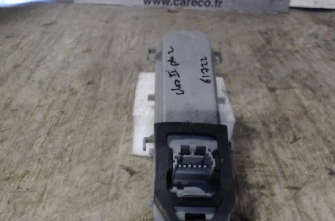 Platine feu arg Citroen XSARA (N1) 1.4 i (1997-2005) occasion