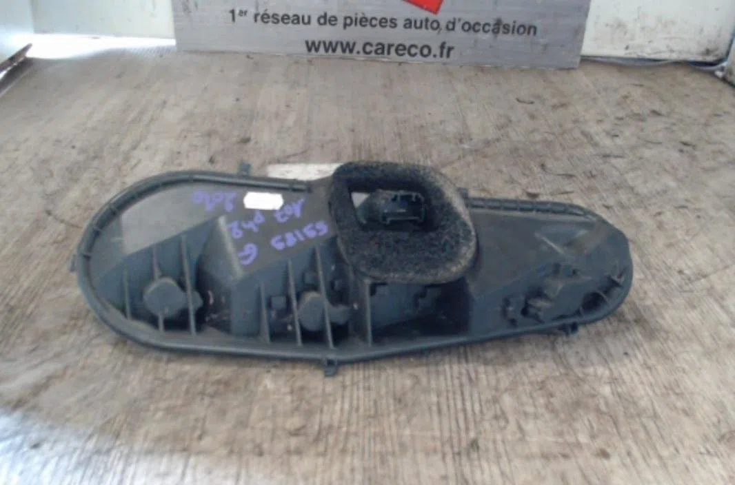 Platine feu arg PEUGEOT 107 PHASE 2 occasion