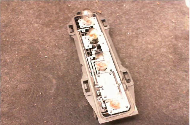 Platine feu arg Peugeot 307 Break (3E) 2.0 hdi 90 (2002-2008) occasion