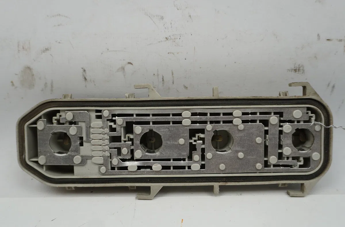 Platine feu arg Renault CLIO II (BB_, CB_) 1.5 dci (b-cb07) (2001-2009) 3 portes occasion
