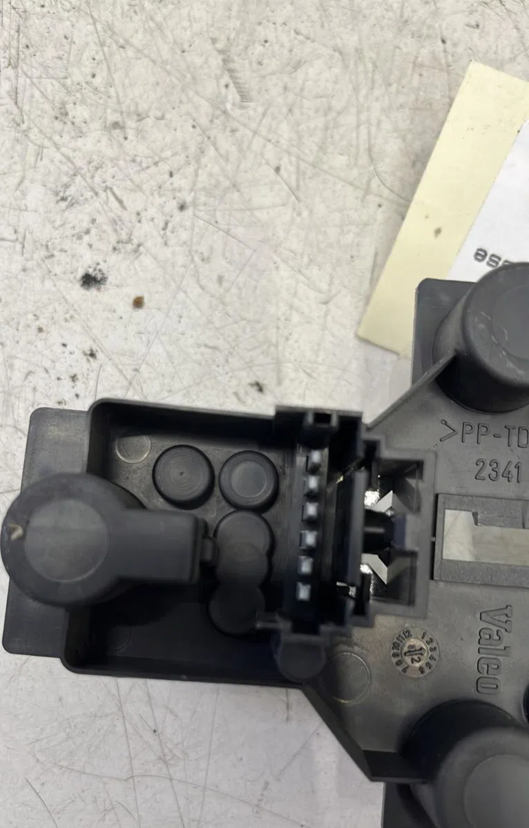 Platine feu arg Renault SCÉNIC I Monospace (JA0-1_, FA0_) 1.6 (ja00, ja16, ja15, ja19, ja1v, ja2b, ja2c, ja0b,... (1999-