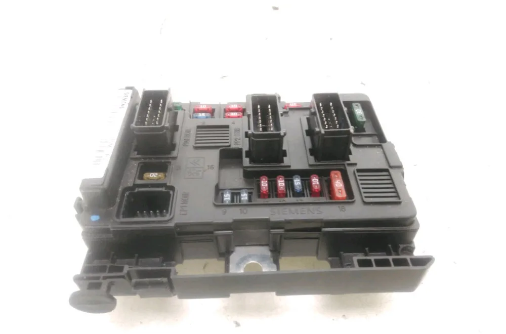 Platine fusible av CITROEN C3 occasion
