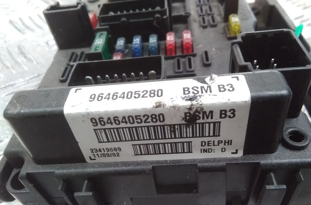 Platine fusible av CITROEN XSARA 2002 occasion