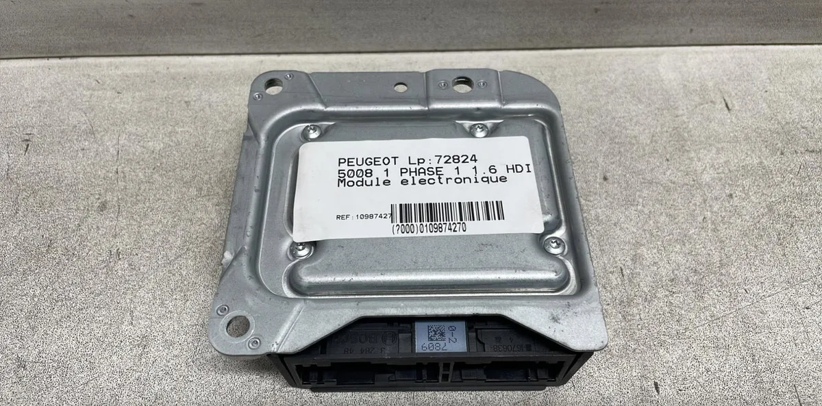 Platine fusible av Peugeot 5008 (0U_, 0E_) 1.6 hdi (2010-2017) occasion