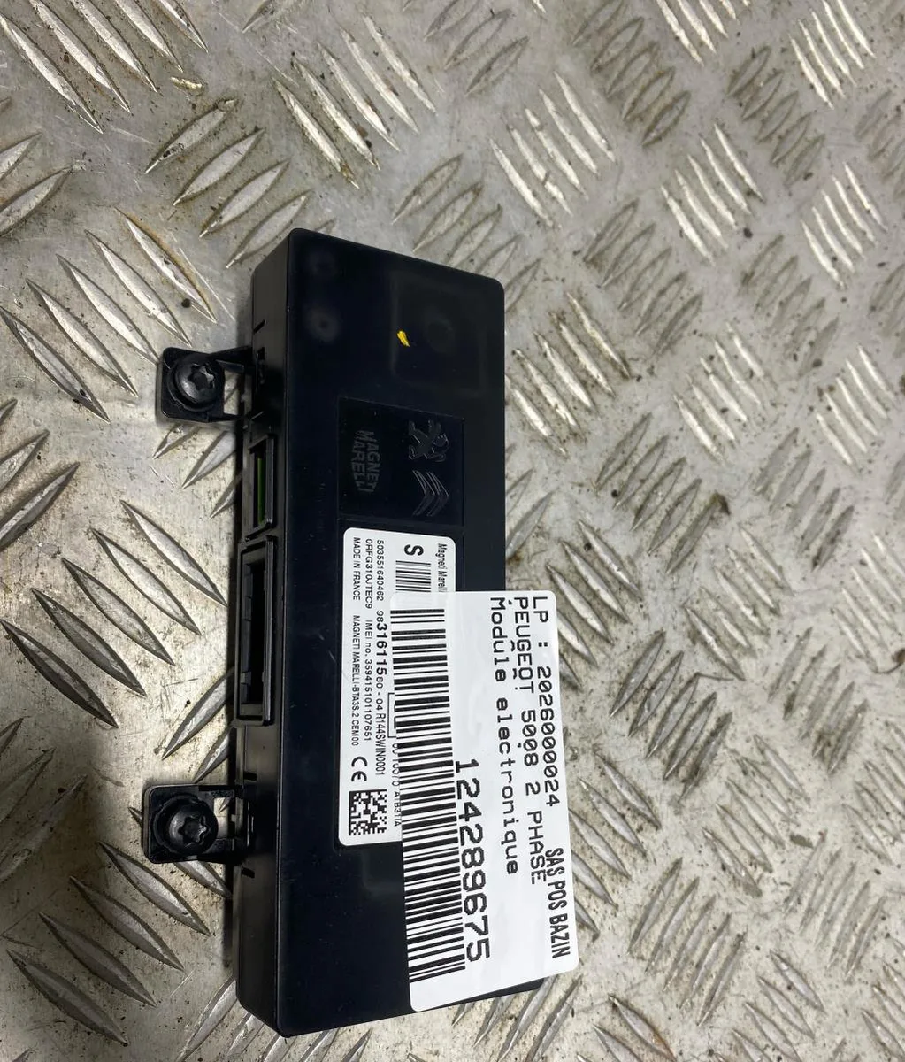 Platine fusible av PEUGEOT 5008 2 PHASE 1 occasion