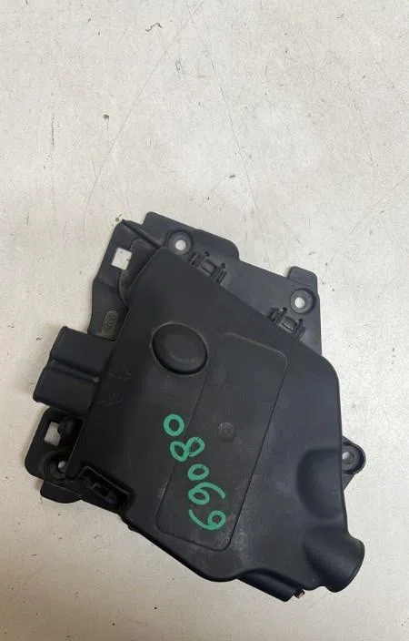 Platine fusible habitacle Citroen C3 II (SC_) 1.4 hdi 70 (sc8hzc, sc8hr0, sc8hp4) (2009) 5 portes occasion