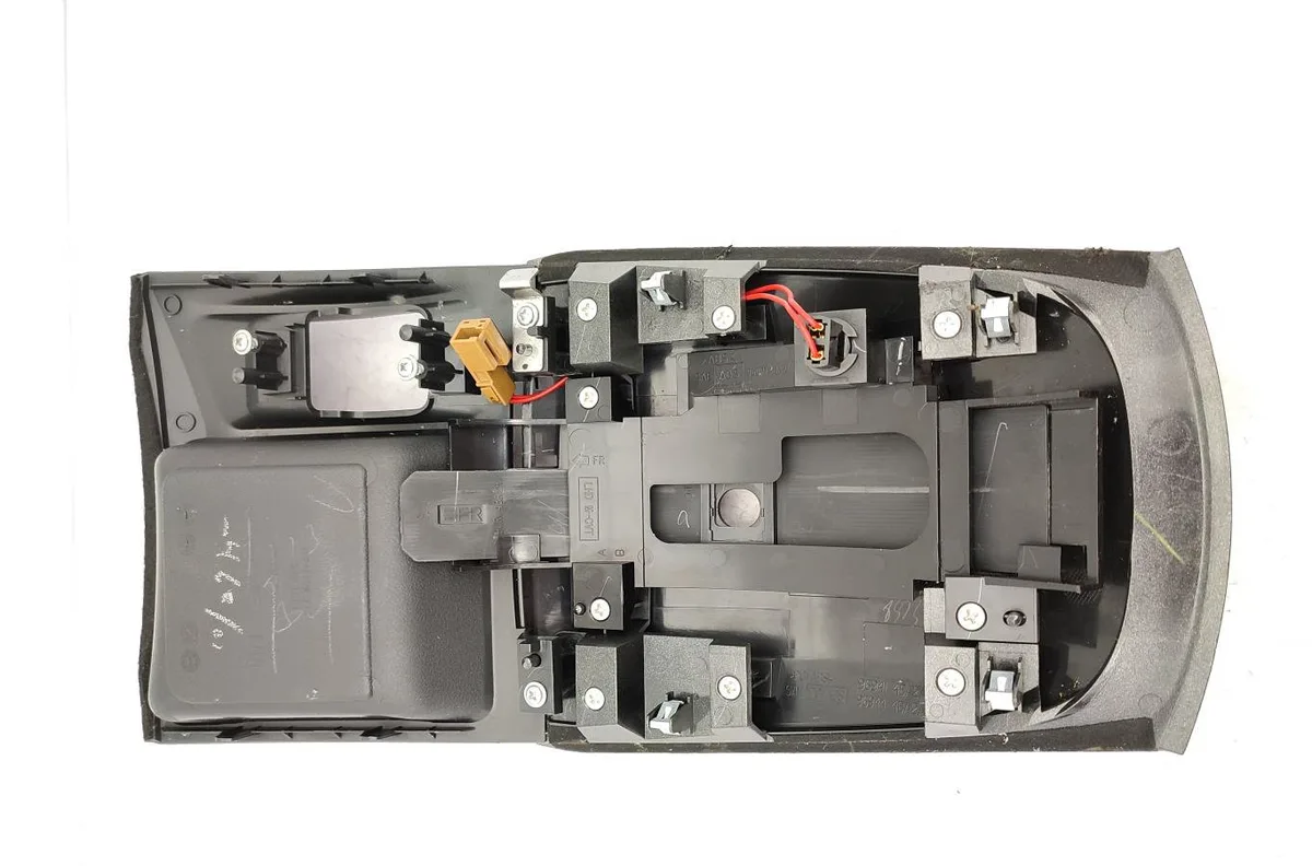 Platine fusible habitacle NISSAN X-TRAIL 3 PHASE 1 occasion