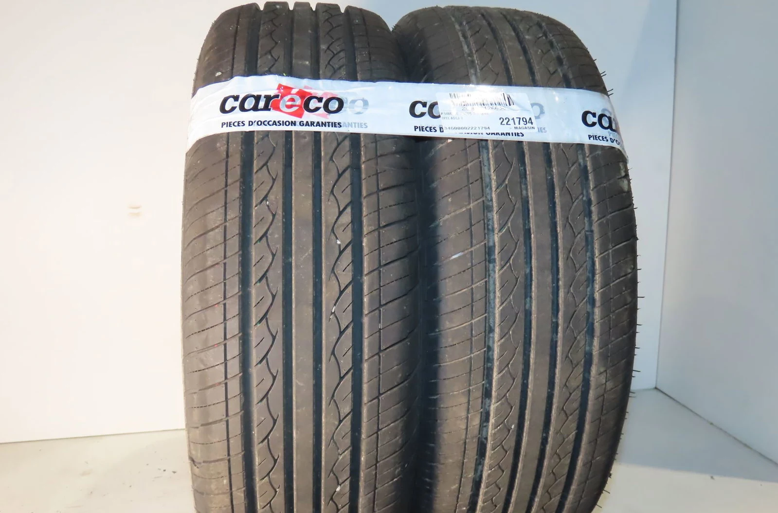 Pneumatiques Opel AGILA (B) (H08) 1.0 (f68) (2008-2011) occasion