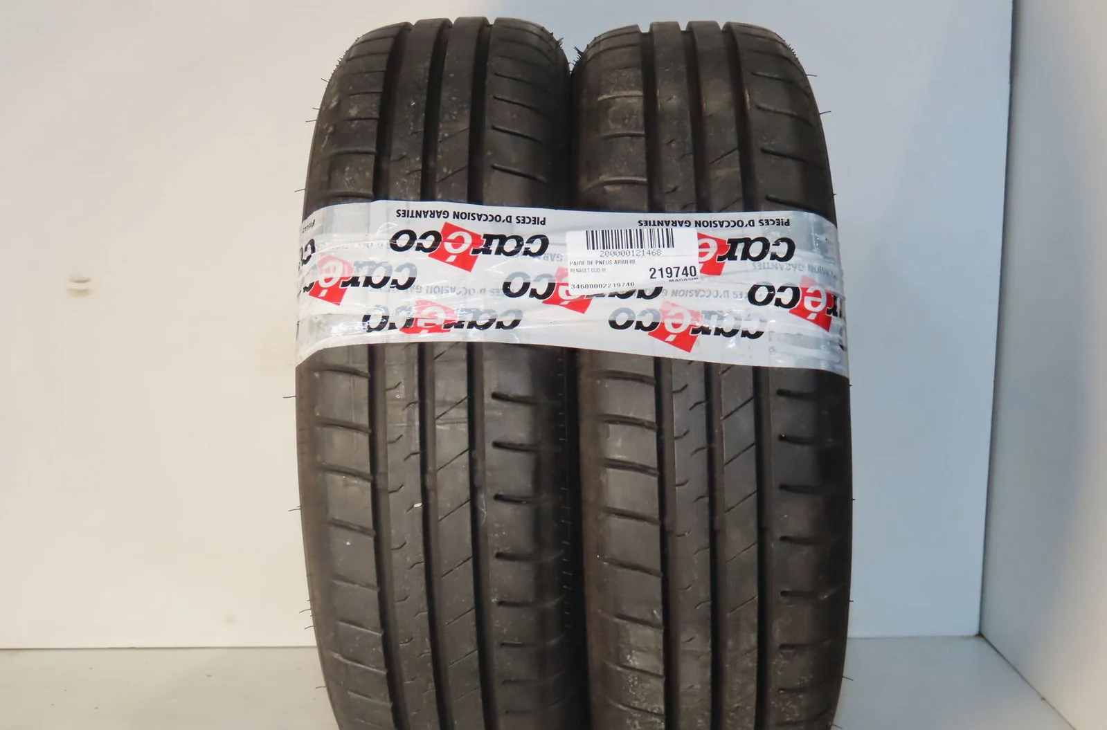 Pneumatiques Renault CLIO III (BR0-1, CR0-1) 1.2 16v (br02, br0j, br11, cr02, cr0j, cr11) (2005-2014) 5 portes occasion