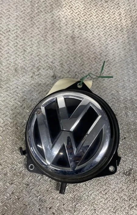 Poignee ext hayon VOLKSWAGEN POLO 6 PHASE 1 occasion