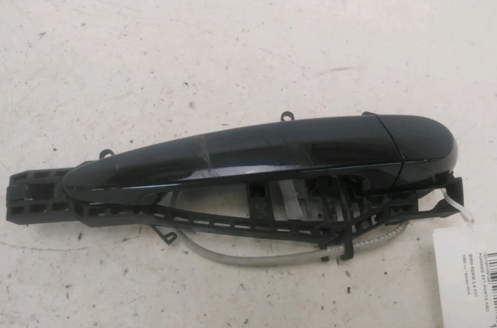 Poignee ext porte ard Bmw 3 Touring (F31) 316 d (2012-2019) occasion