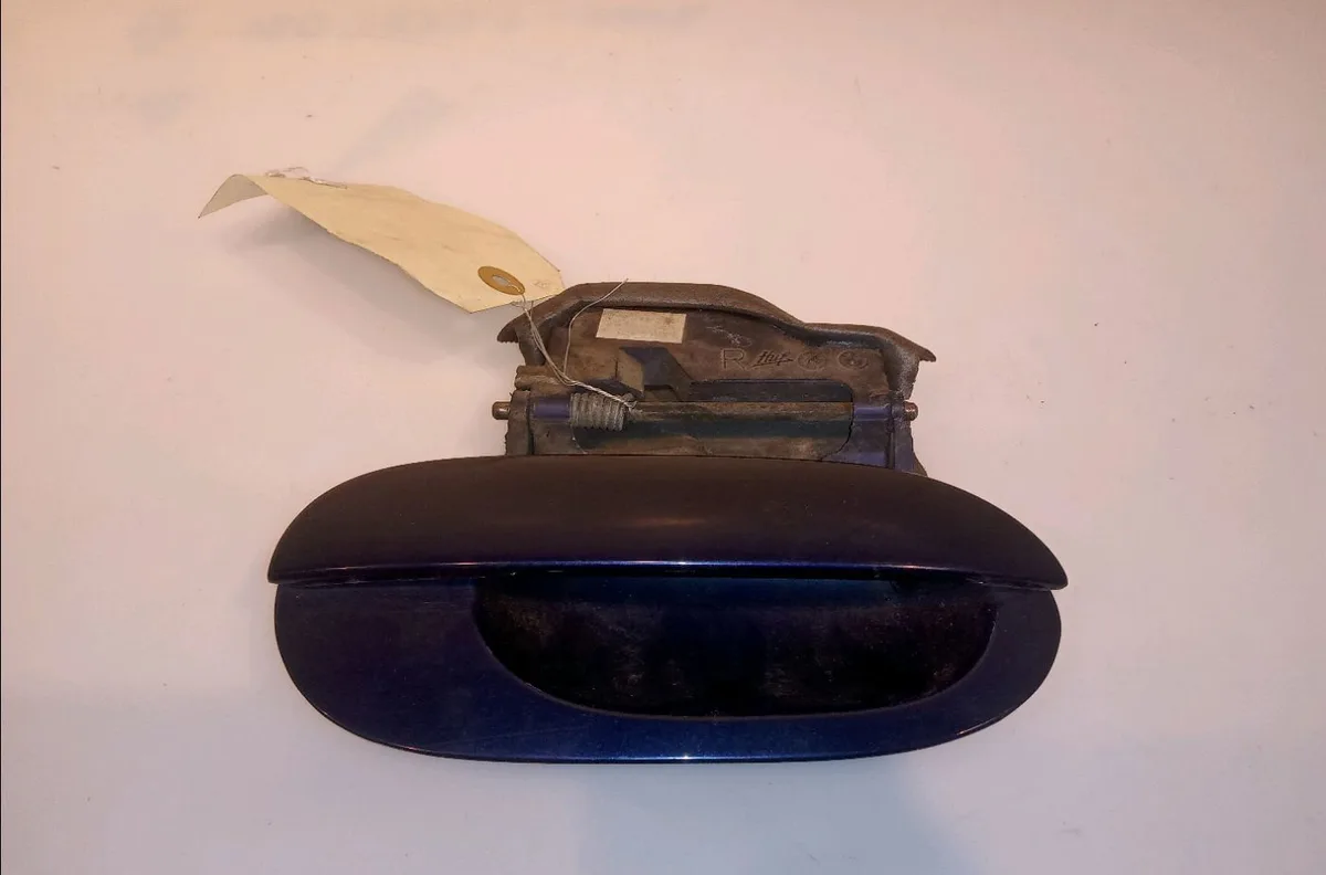 Poignee ext porte ard Bmw 5 (E39) 525 tds (1996-2003) occasion