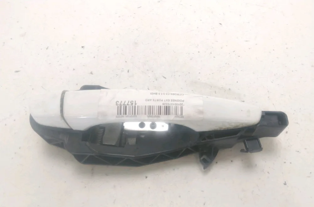 Poignee ext porte ard Citroen C3 III Van (SX_, SY_) Bluehdi 100 (2019) occasion