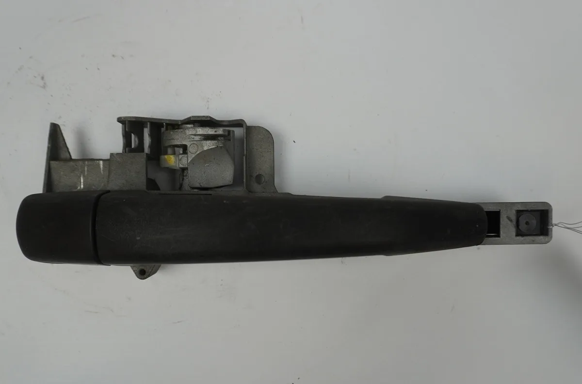 Poignee ext porte ard Citroen C4 I (LC_) 1.6 16v (2004-2011) 5 portes occasion