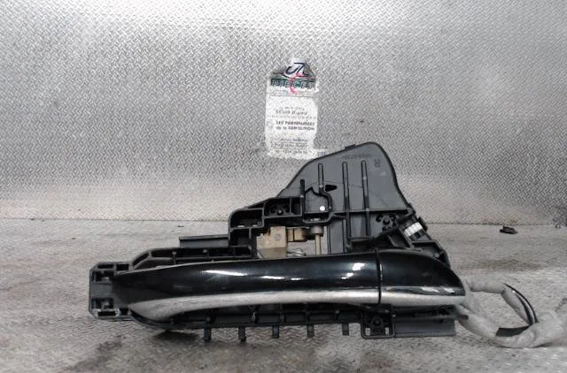 Poignee ext porte ard Mercedes-benz CLASSE M (W164) Ml 320 cdi 4-matic (164.122) (2005-2009) occasion