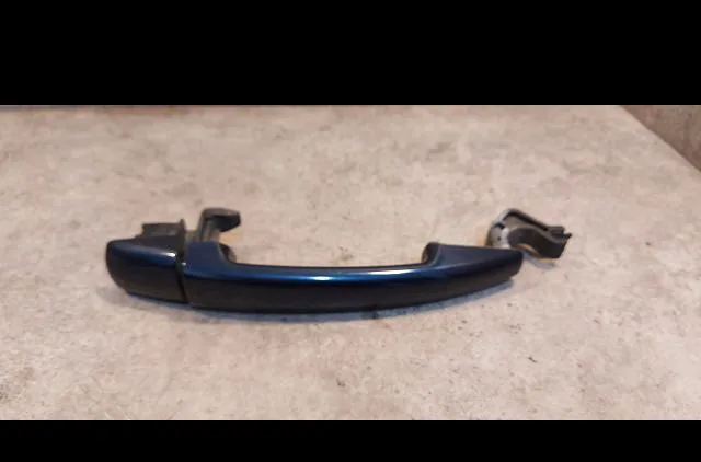 Poignee ext porte ard Peugeot 3008 Monospace (0U_) 2.0 hdi 150 - bluehdi 150 (2009-2016) 5 portes occasion