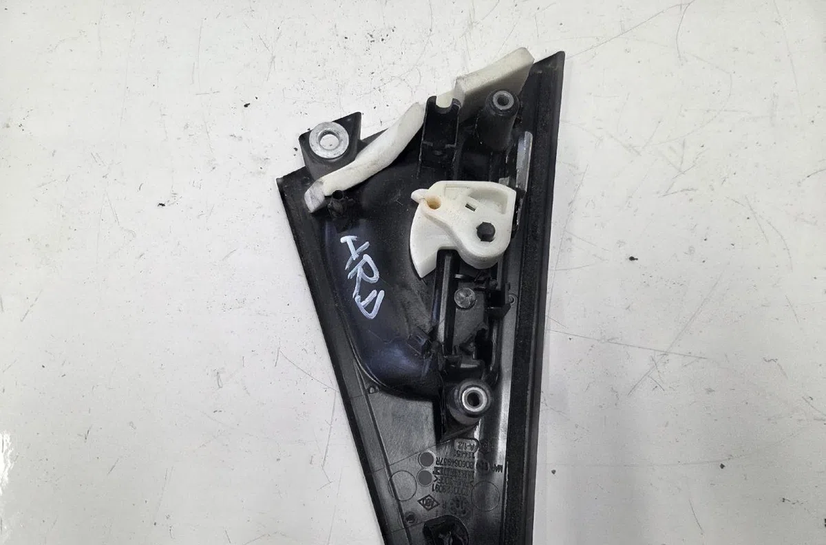 Poignee ext porte ard RENAULT CLIO 4 PHASE 1 occasion