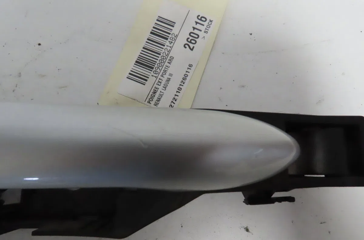 Poignee ext porte ard Renault LAGUNA III Grandtour (KT0-1) 1.5 dci (kt0a, kt0r, kt02) (2007-2015) occasion