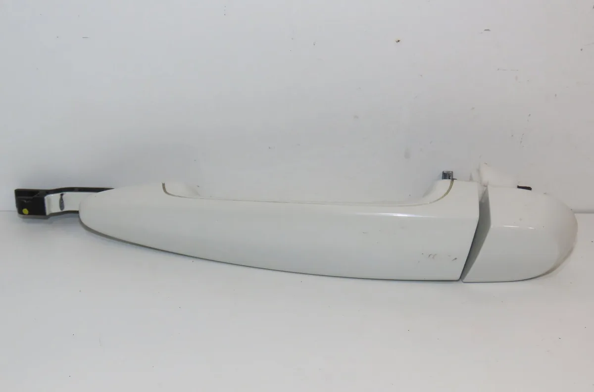 Poignee ext porte arg Bmw 3 (E90) 335 d (2006-2011) occasion