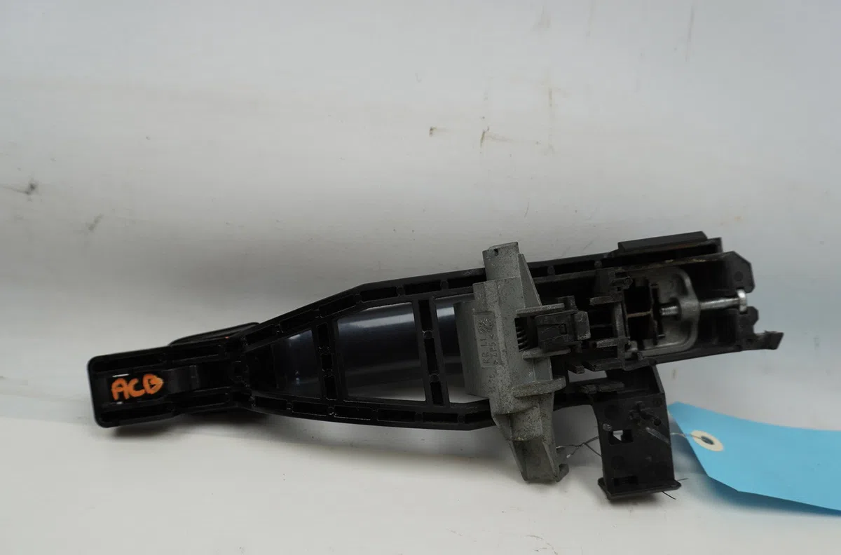 Poignee ext porte arg Ford C-MAX (DM2) 1.8 tdci (2007-2010) 5 portes occasion