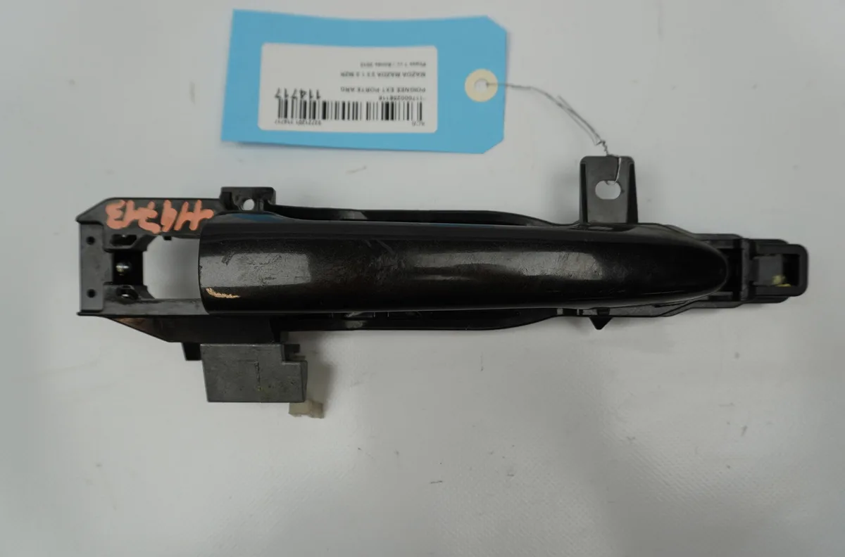 Poignee ext porte arg Mazda 2 (DE_, DH_) 1.3 (de3fs) (2007-2015) occasion