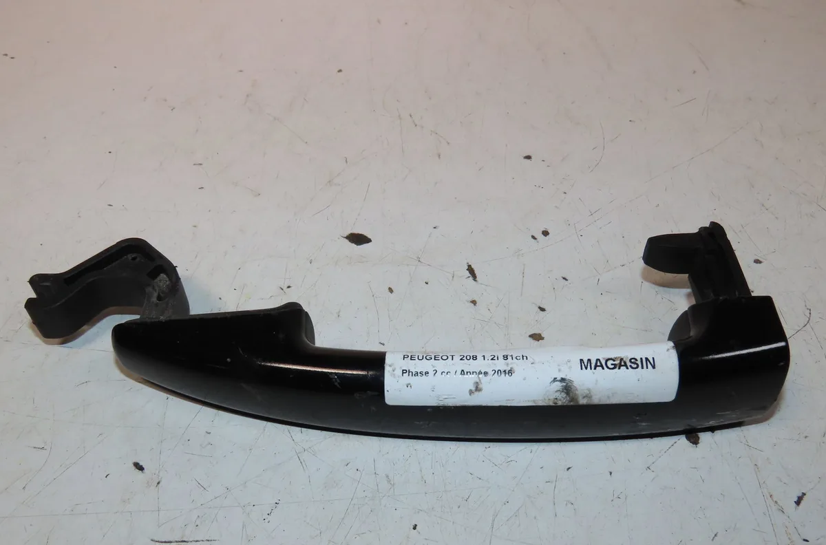 Poignee ext porte arg Peugeot 208 I (CA_, CC_) 1.2 vti 82 (2012) occasion
