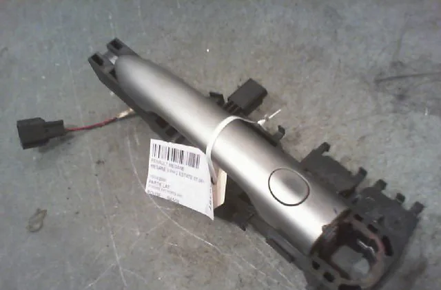 Poignee ext porte arg Renault MEGANE II Break (KM0-1_) 1.5 dci (km16, km1e) (2005-2008) occasion