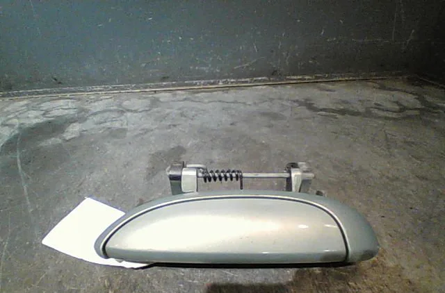Poignee ext porte arg Renault SCÉNIC I Monospace (JA0-1_, FA0_) 1.9 dci rx4 (2000-2003) occasion