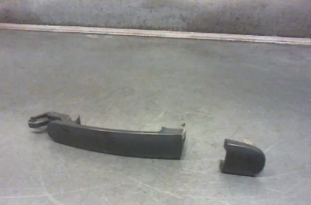 Poignee ext porte arg Seat IBIZA III (6L1) 1.4 tdi (2002-2005) 3 portes occasion