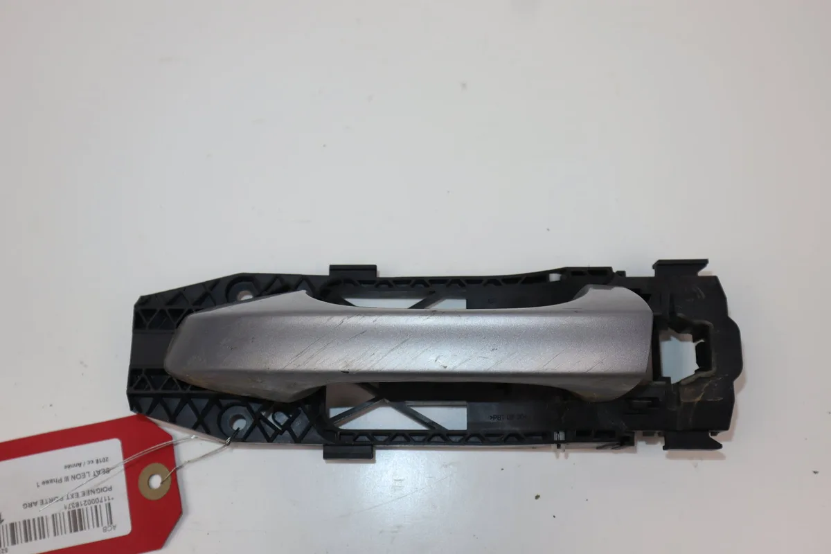 Poignee ext porte arg Seat LEON (5F1) 2.0 tdi (2012-2020) 5 portes occasion