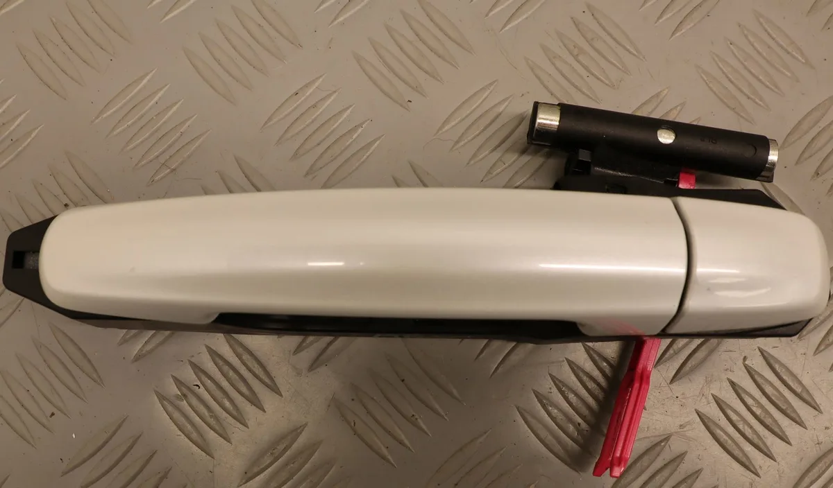 Poignee ext porte arg Suzuki VITARA (LY) 1.4 t allgrip (apk 414) (2015) occasion