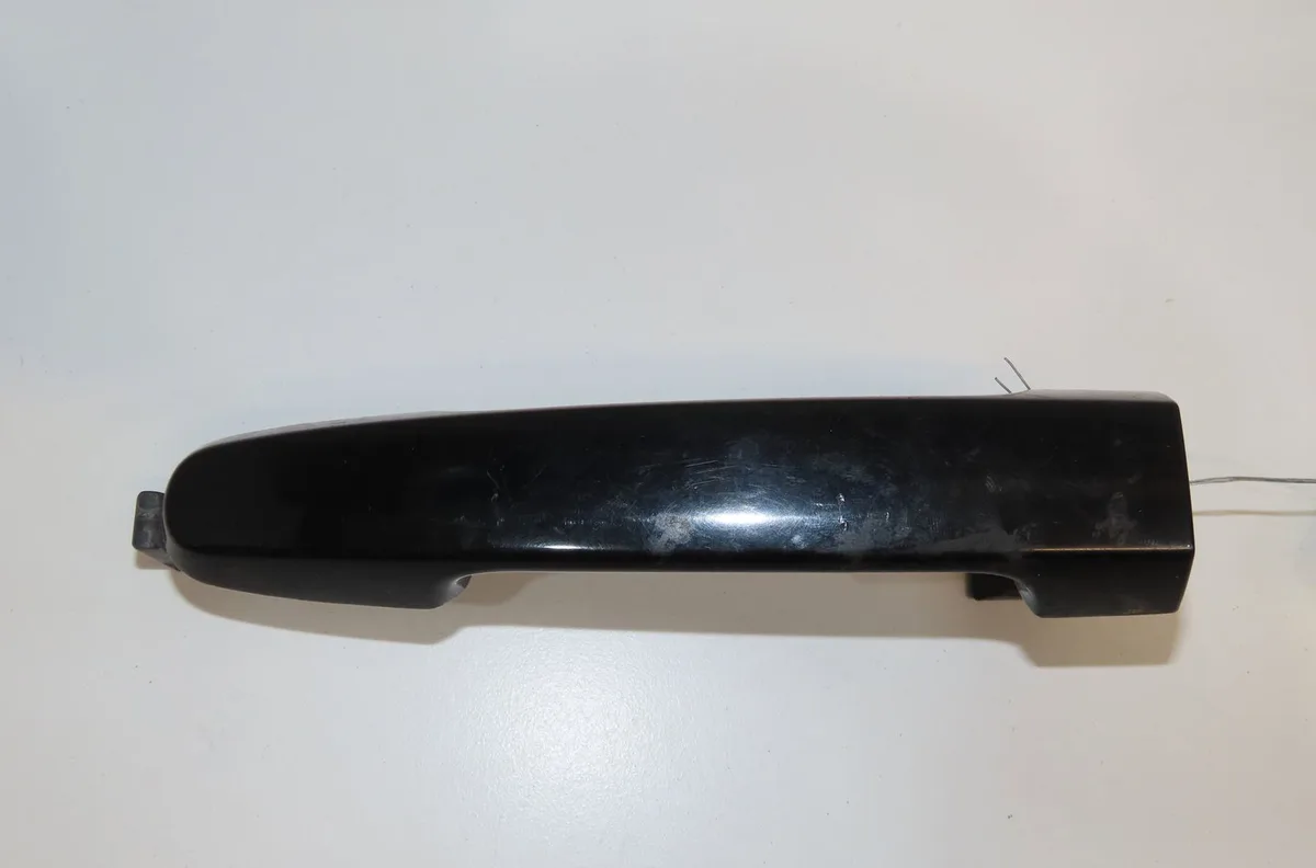 Poignee ext porte arg Toyota RAV 4 III (_A3_) 2.2 d 4wd (ala30_) (2006-2012) occasion
