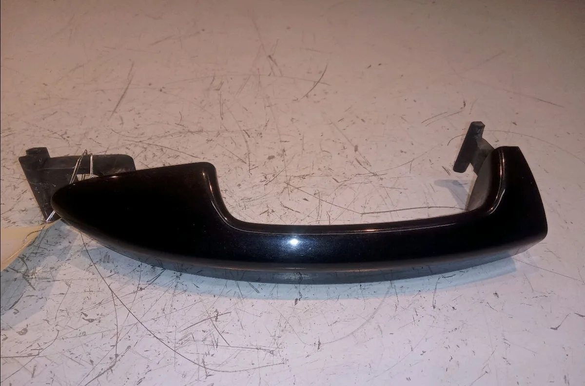 Poignee ext porte arg Volkswagen PASSAT B6 Variant (3C5) 2.0 tdi (2005-2010) 5 portes occasion