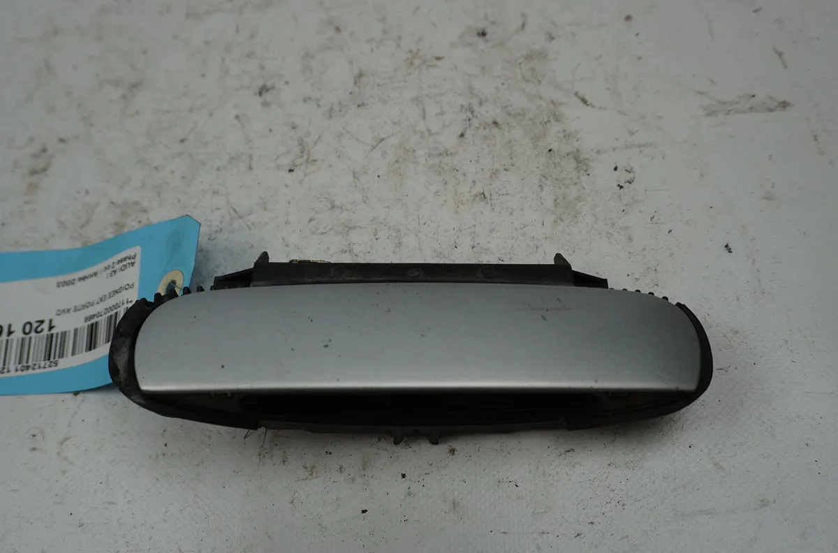 Poignee ext porte avd Audi A3 (8L1) 1.9 tdi (1996-2001) occasion